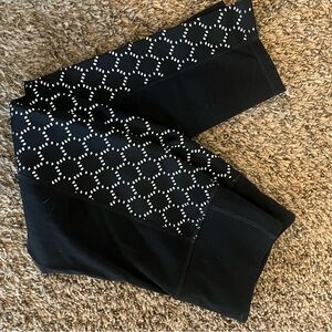 Athleta Black and White Patterned Leggings
